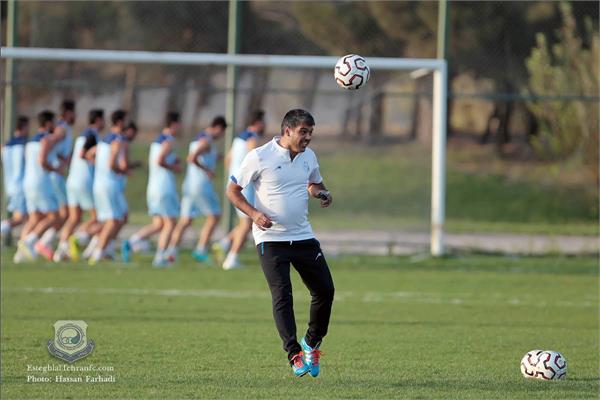 همدانی: فوتبال ما هم شده ‏مثل بحرینی‌ها ‏