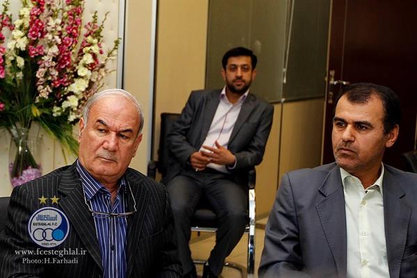 نجف‌نژاد:نظر من انتخاب منصوریان است اما هیات مدیره قبول نکرد