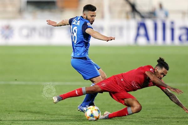 پرسپولیس هافبک فصل پیش استقلال را نخواست