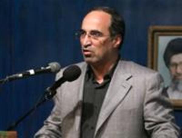 واعظى آشتیانى کوهى پشت ابرهاى آبى