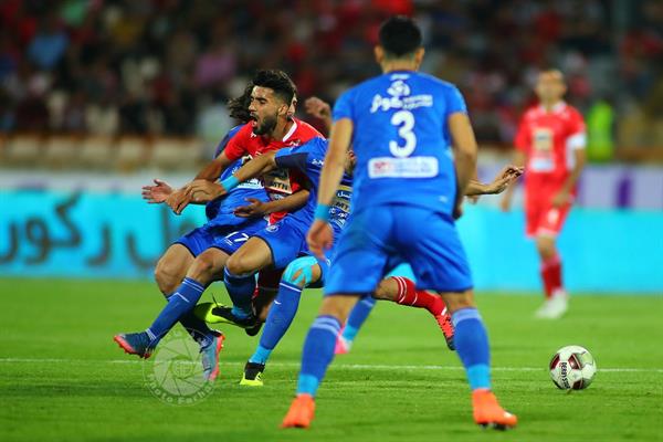 بمب مهیب نقل و انتقالات؛ دومین ستارۀ پرسپولیس، استقلالی می‌شود!