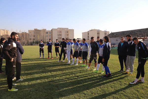 بازگشت 6 استقلالی و صدور مجوز خبرنگاران در دیدار دوستانه فردا