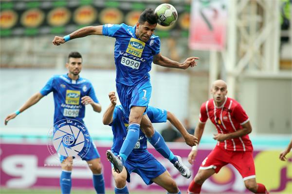 اعلام آمادگی درخشان برای جذب هافبک استقلال