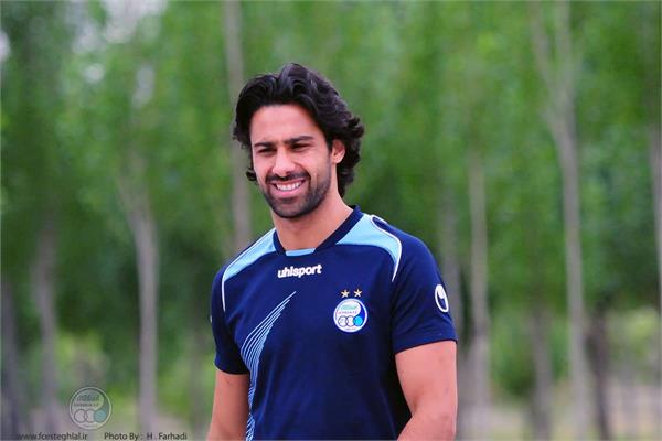 فرهاد مجیدی در جلسه ای با کی روش دیدار و گفتگو کرد
