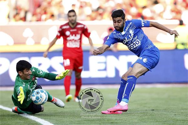 گزارش تصویری اختصاصی : پرسپولیس 0 استقلال 0 / قرمزها راضی آبی ها ناراضی !