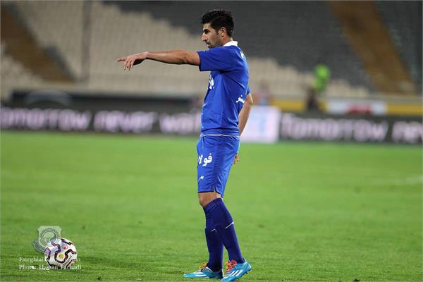 بیک زاده: من استقلالی ام و به پرسپولیس نمی روم