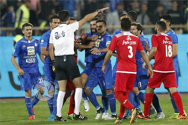 گزارش تصویری اختصاصی / پرسپولیس 1- استقلال 0؛ دفاع جانانه اتوبوسی پرسپولیس و تیم داروی مانع گلزنی استقلال