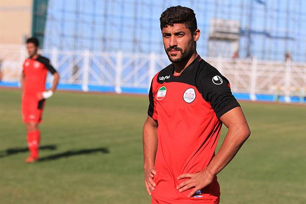 گفت و گو با م.د معروف/بله من بازداشت شدم،آه درخشان است