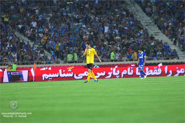 مجتبی به دلایل مسخره به تیمش سرویس نمی دهد : جباری و خواب جام جهانی!