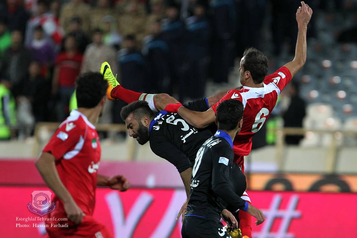 لیگ برتر ایران - دوره چهاردهم - هفته 15 - دوم آذر 1393 - استقلال 1 پرسپولیس 2  -   74